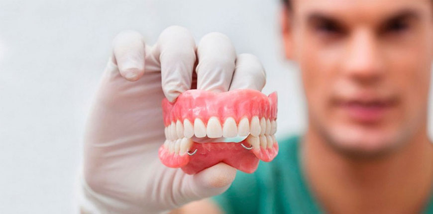 riabilitazione-protesica-clinica-odontoiatrica-giordano