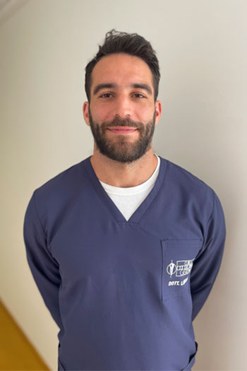 dott-michele-langone-protesi-fissa-staff-clinica-odontoiatrica-giordano